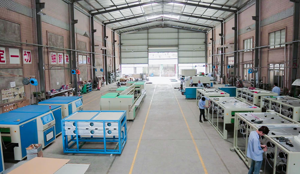 產(chǎn)品組裝車間